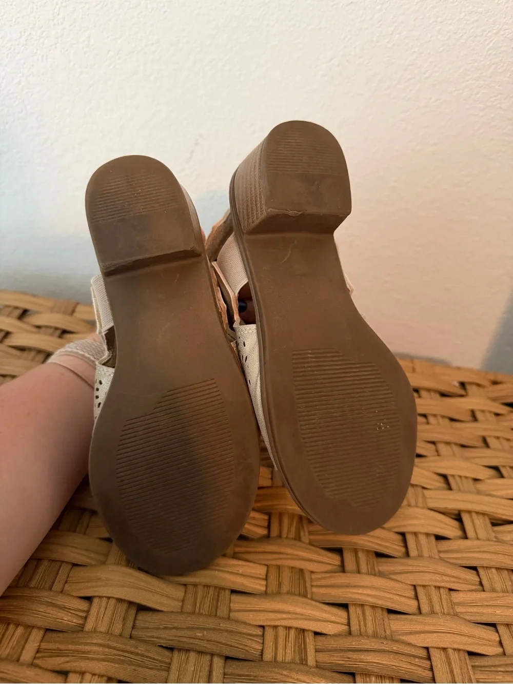 Girls' Laser-Cut Open-Toe Dress Sandals in Beige